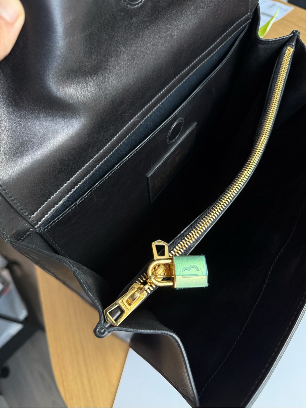 $1.6k Byredo Nécessaire de Voyage Leather Tote Bag Large Black Italy Rare - Picture 7 of 15